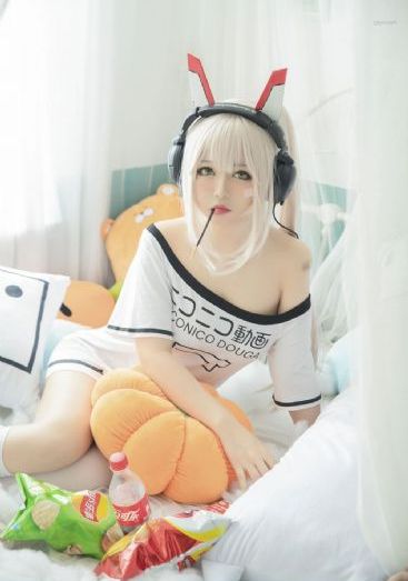 少妇被黑人玩得受不了