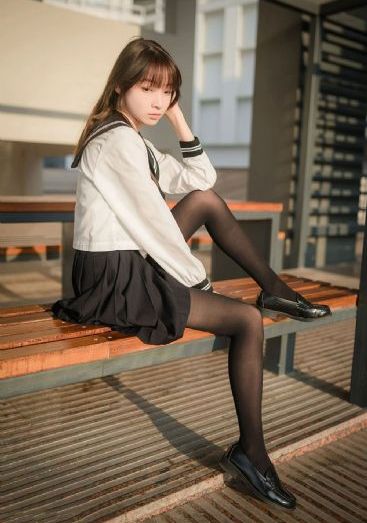 已婚妇女去按摩2中文字幕