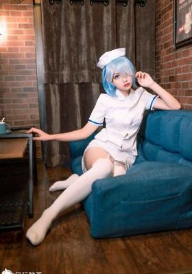 后宫露营樱花