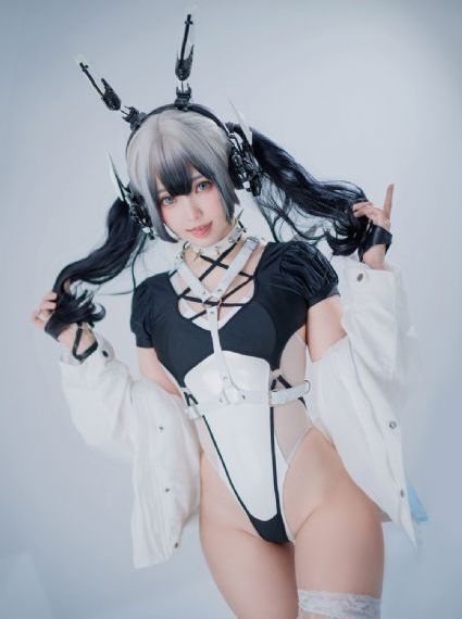女教师玩具化